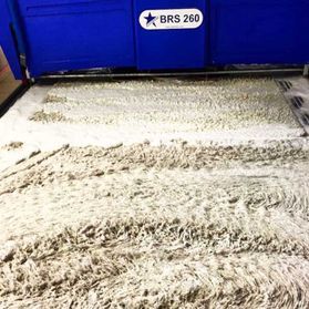 0911 Teppichreinigung, Teppichreinigung mit Reinigungsmaschine