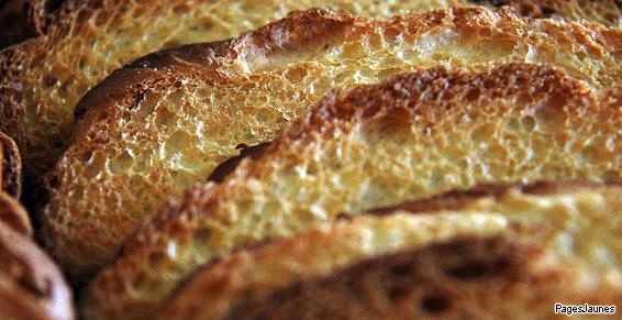 Venez découvrir le délicieux pain des Délices de la Halle à Maringues