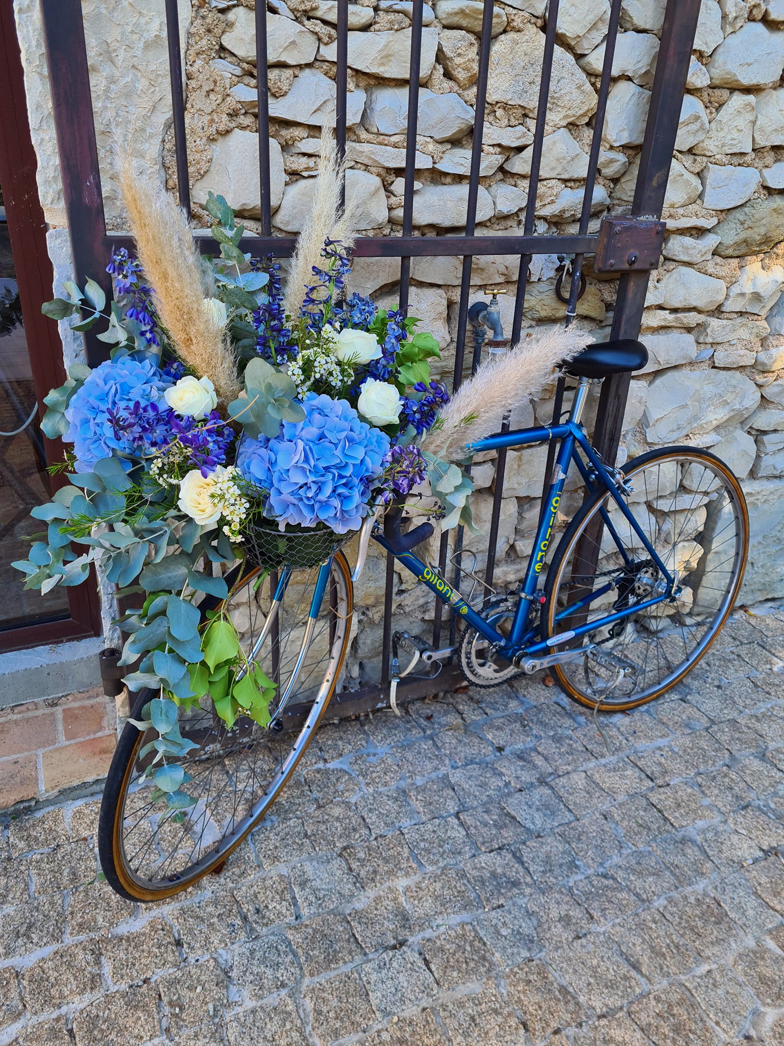 Bouquet de fleurs vélo
