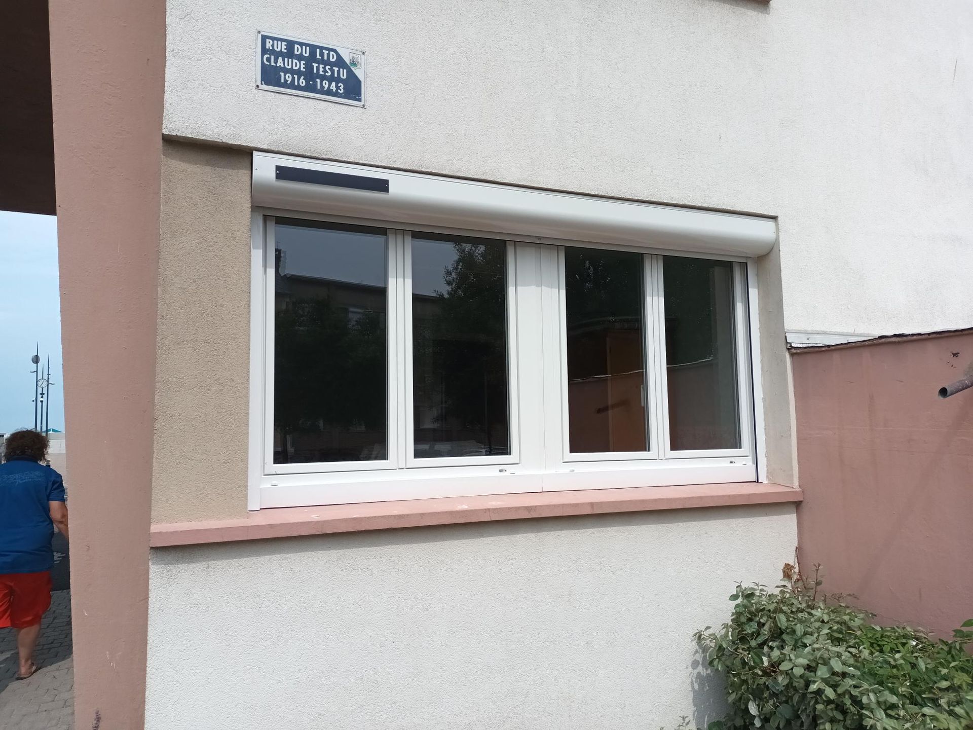 Fermeture PVC avec son volet solaire