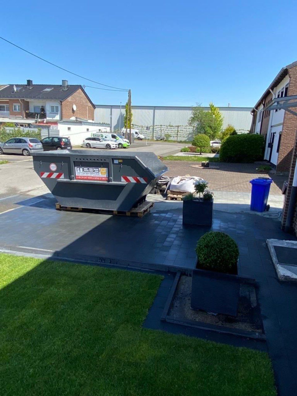 Abfall-Container von MEBA Containerservice