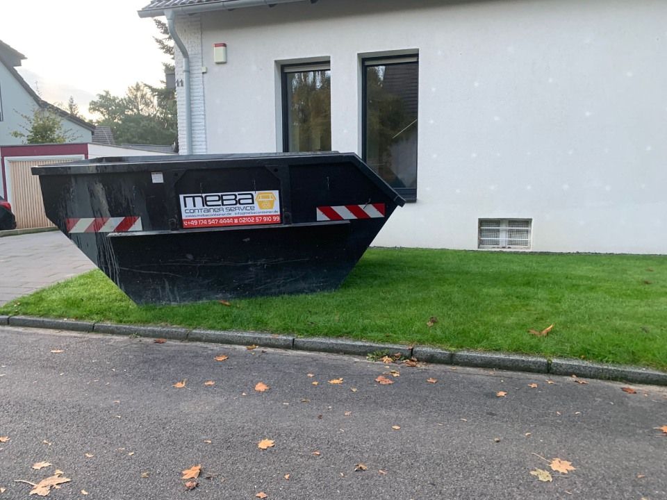 Abfall-Container von MEBA Containerservice