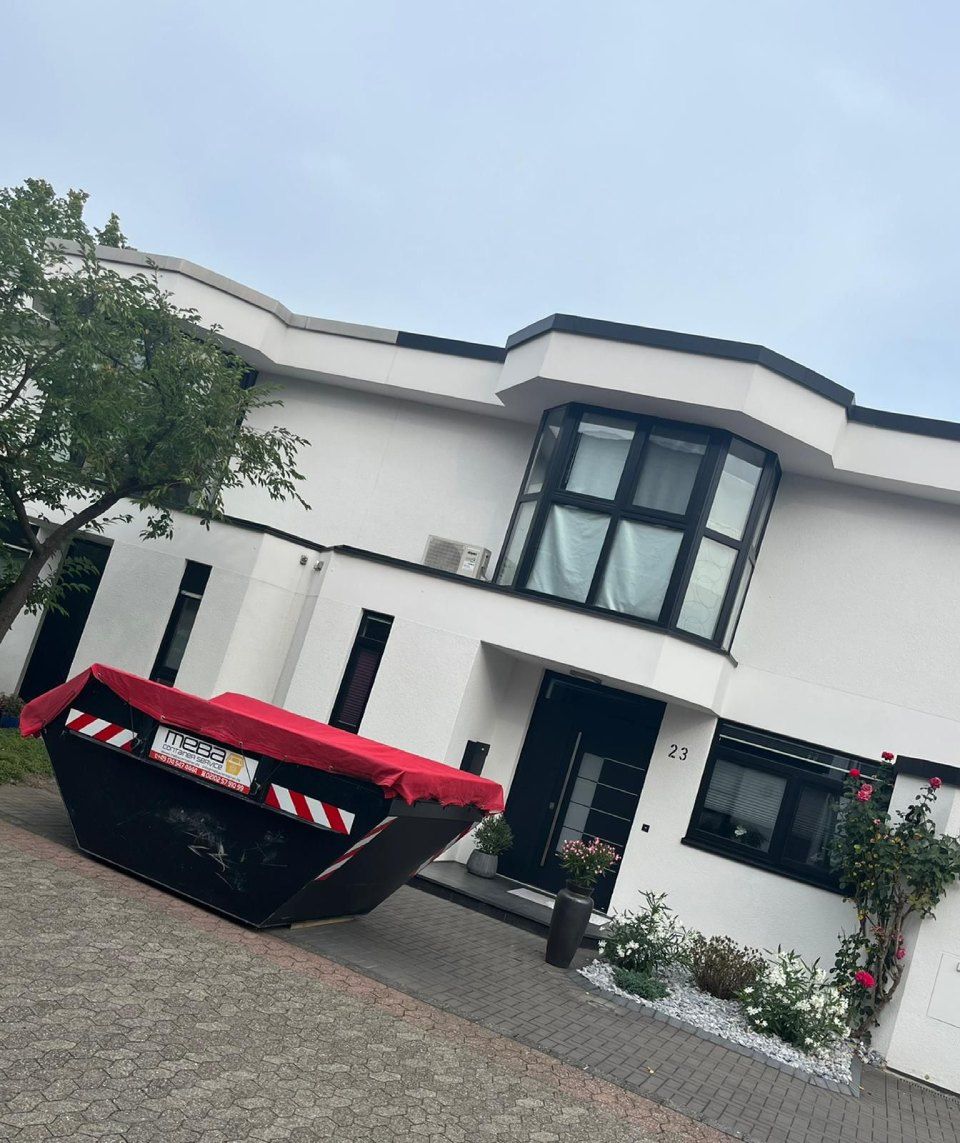 Lkw von META Containerservice