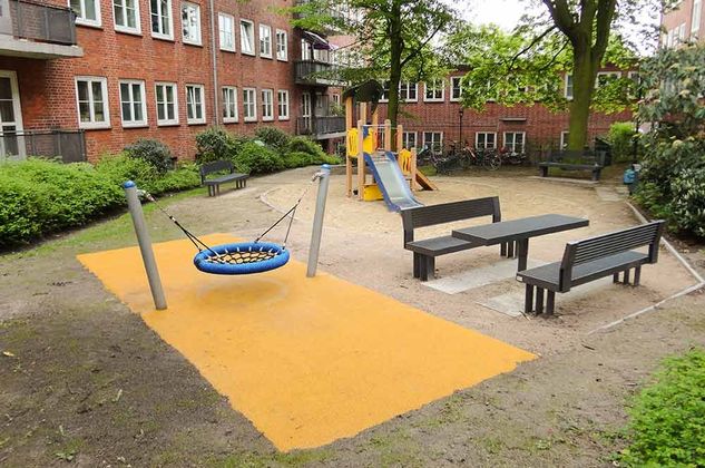 Spielplatz einer Grundschule