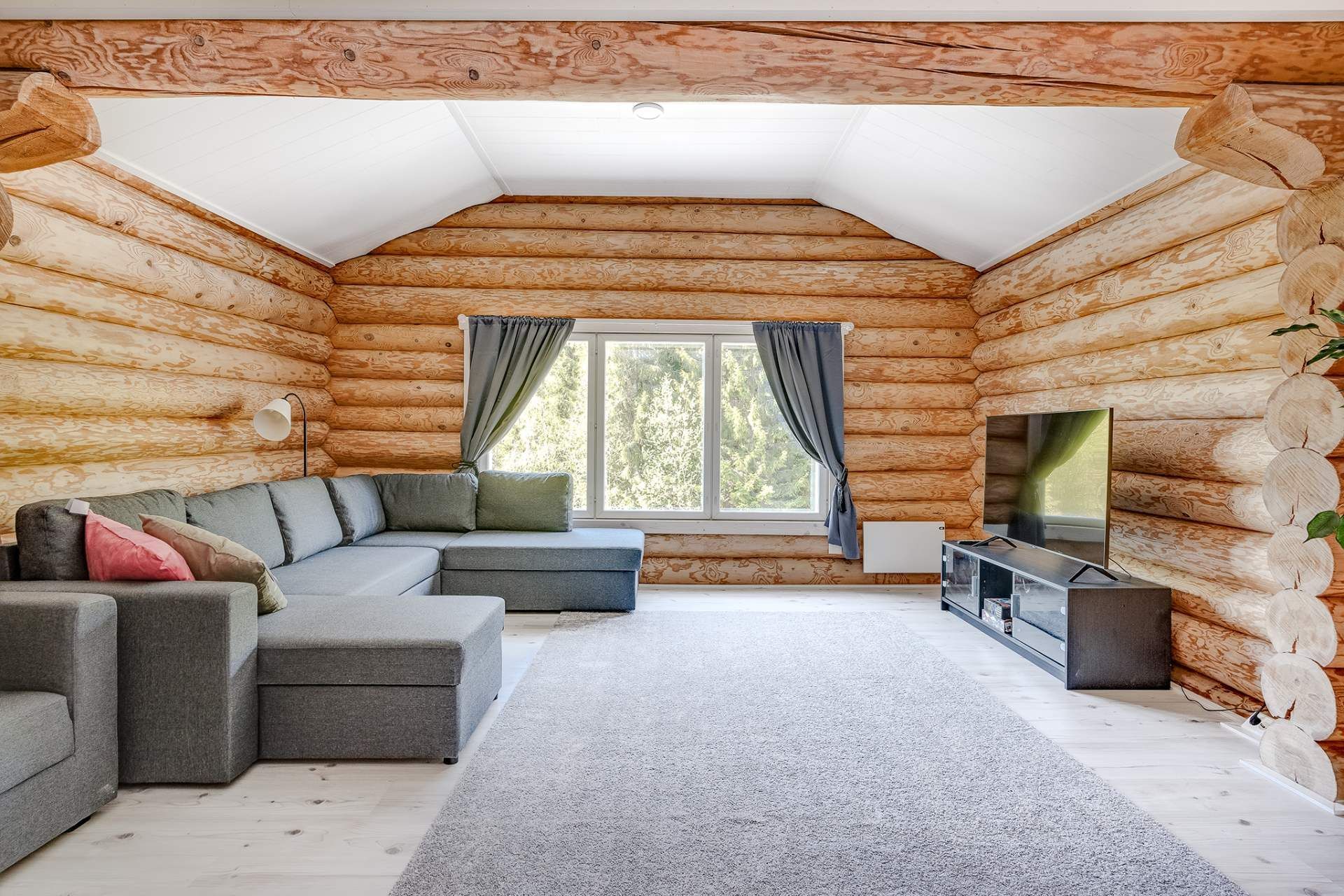 Uudenmaan Sijoitus Group Oy