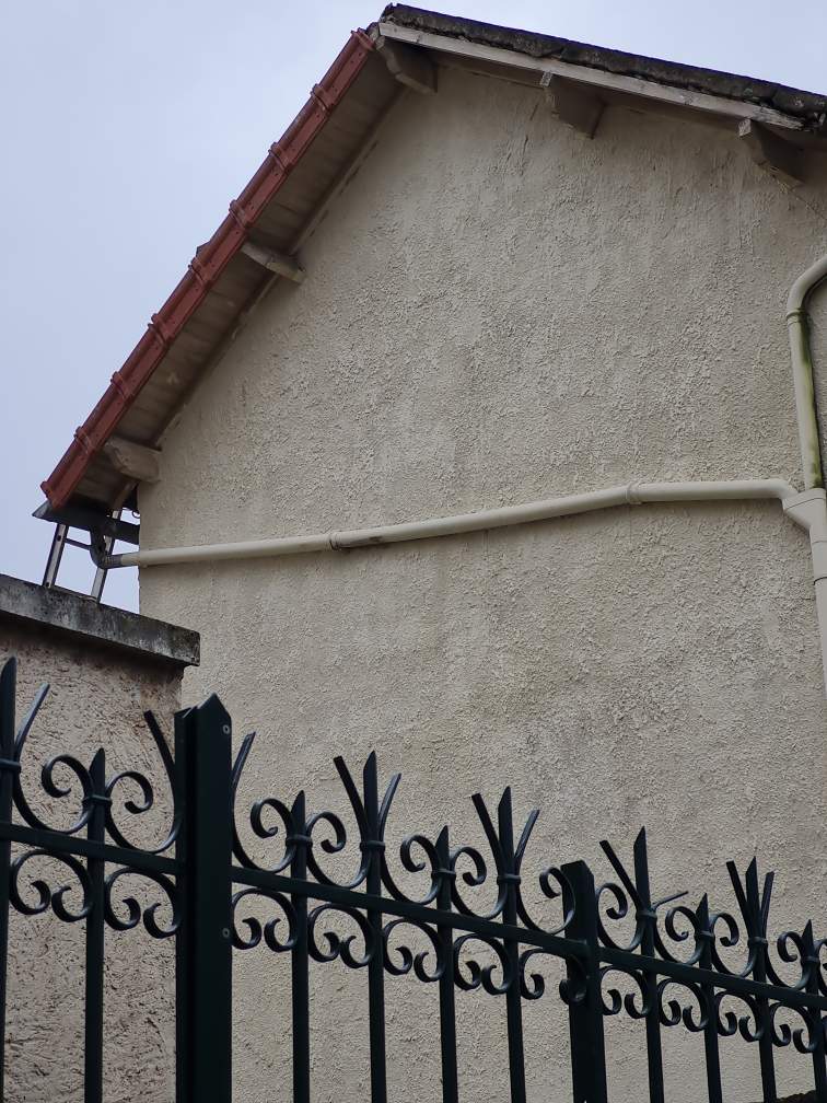 Resultat de la rive de toit de la maison haute