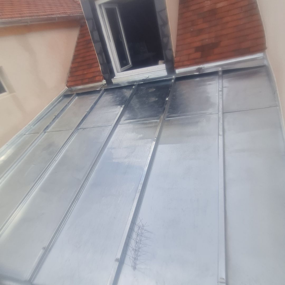 couverture en cours de travaux