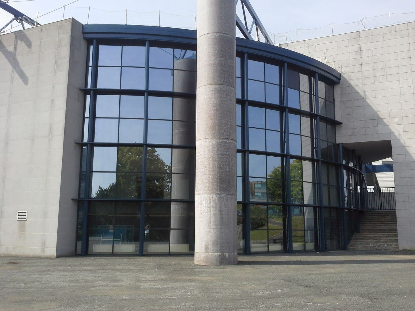 Bâtiment après le microgommage