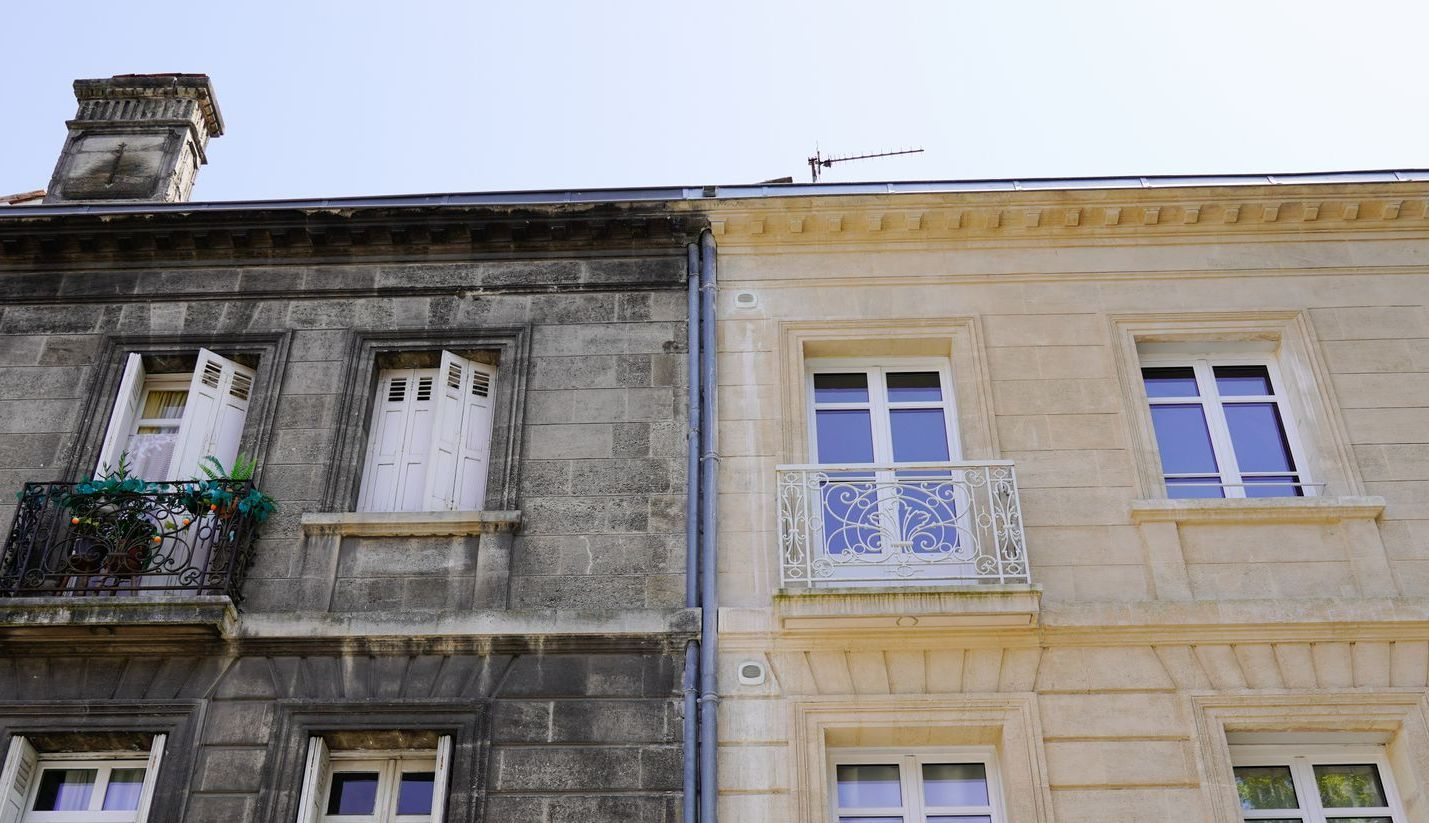 Microgommage d’une façade moderne