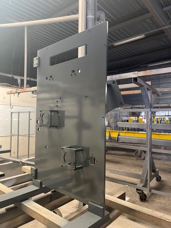 Peinture sur métal d'un élément industriel