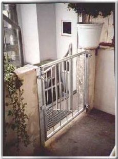 Balkon Edelstahl Notausstieg Abschlussgittertür