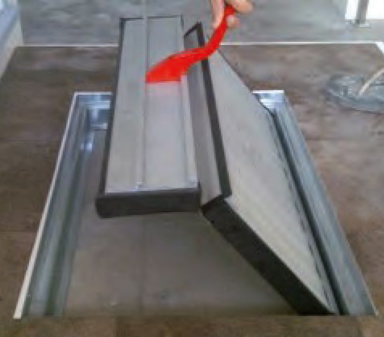 Installation des Flutschotts INTEGRA