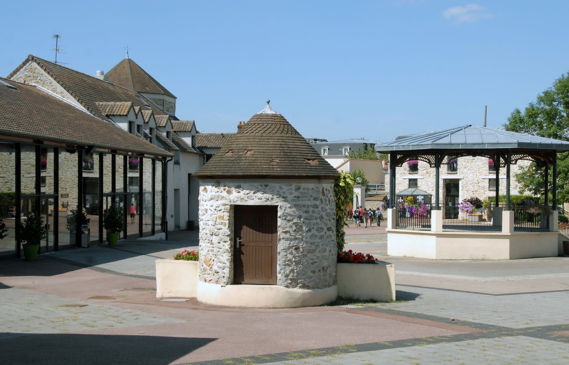Ville de Pontault-Combault.