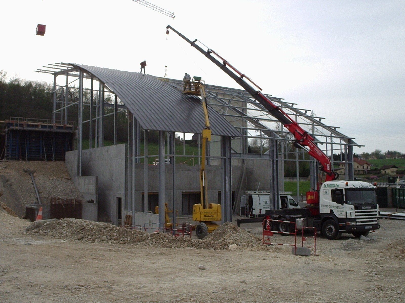 Pose de couverture en tôle