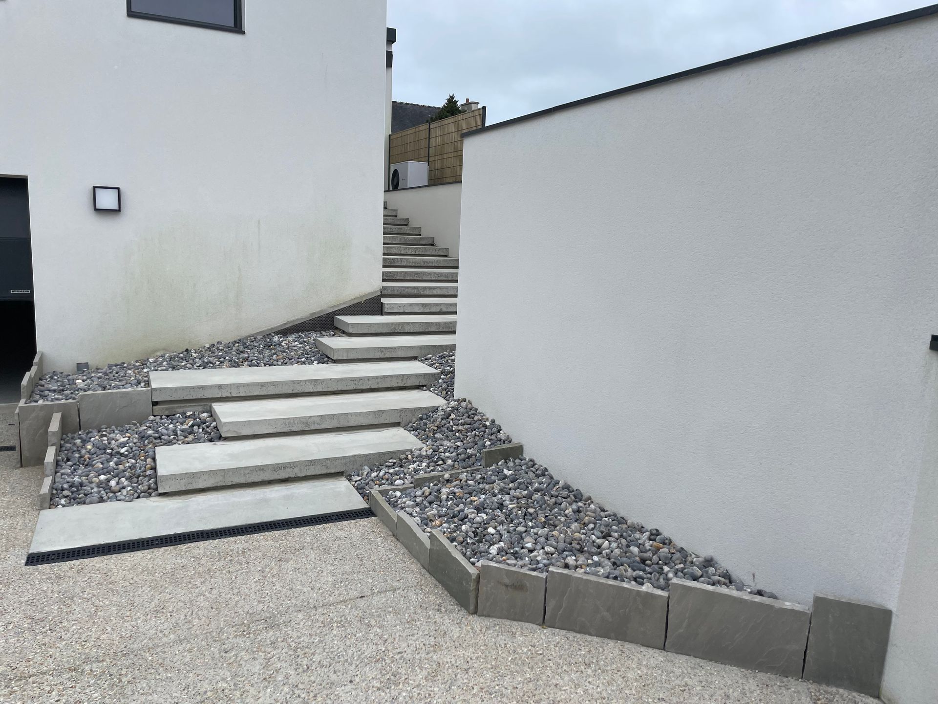 Escalier avec marches déstructurées  