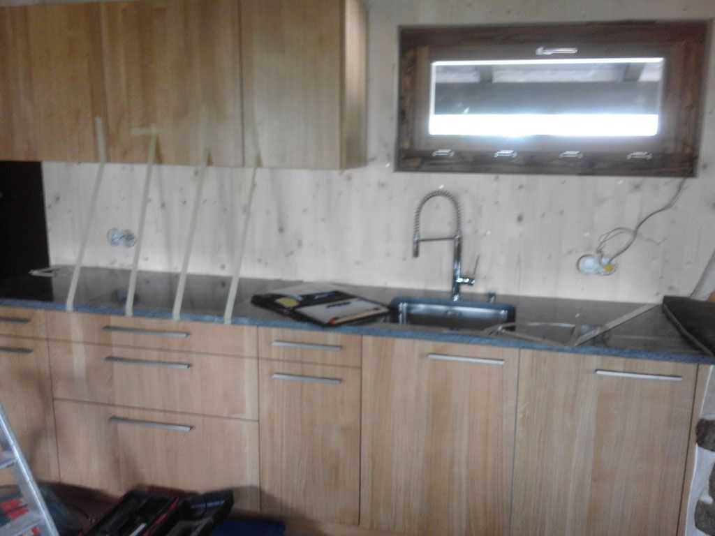 Küchenrücken - Glasteam GnbH - Döttingen