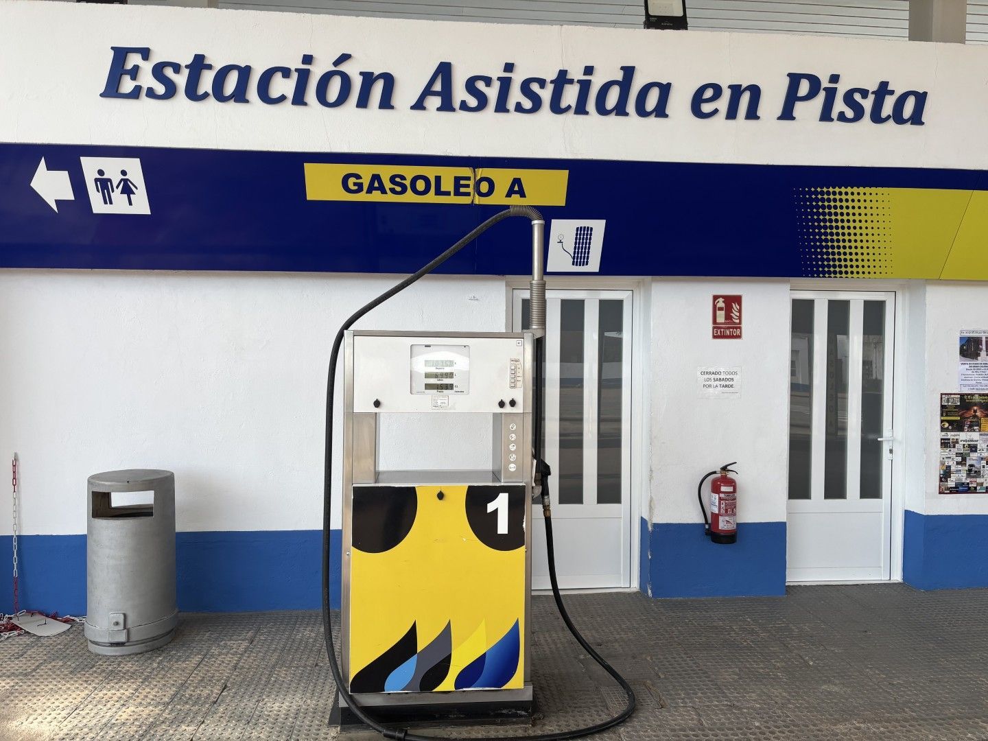 Estación asistida en pista