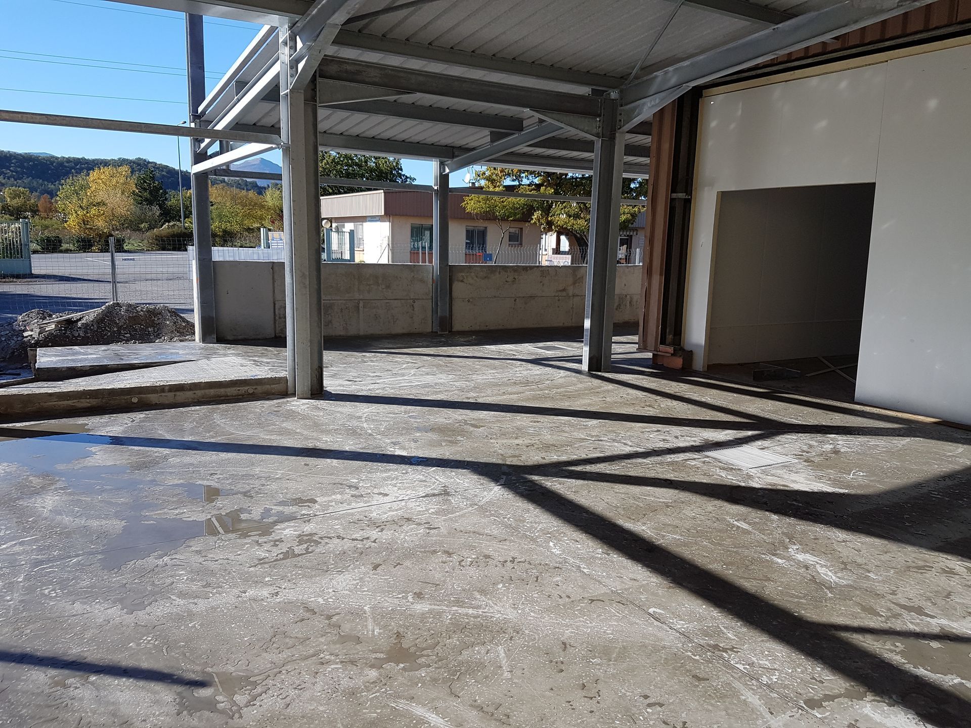 Travaux d'aménagement extérieur