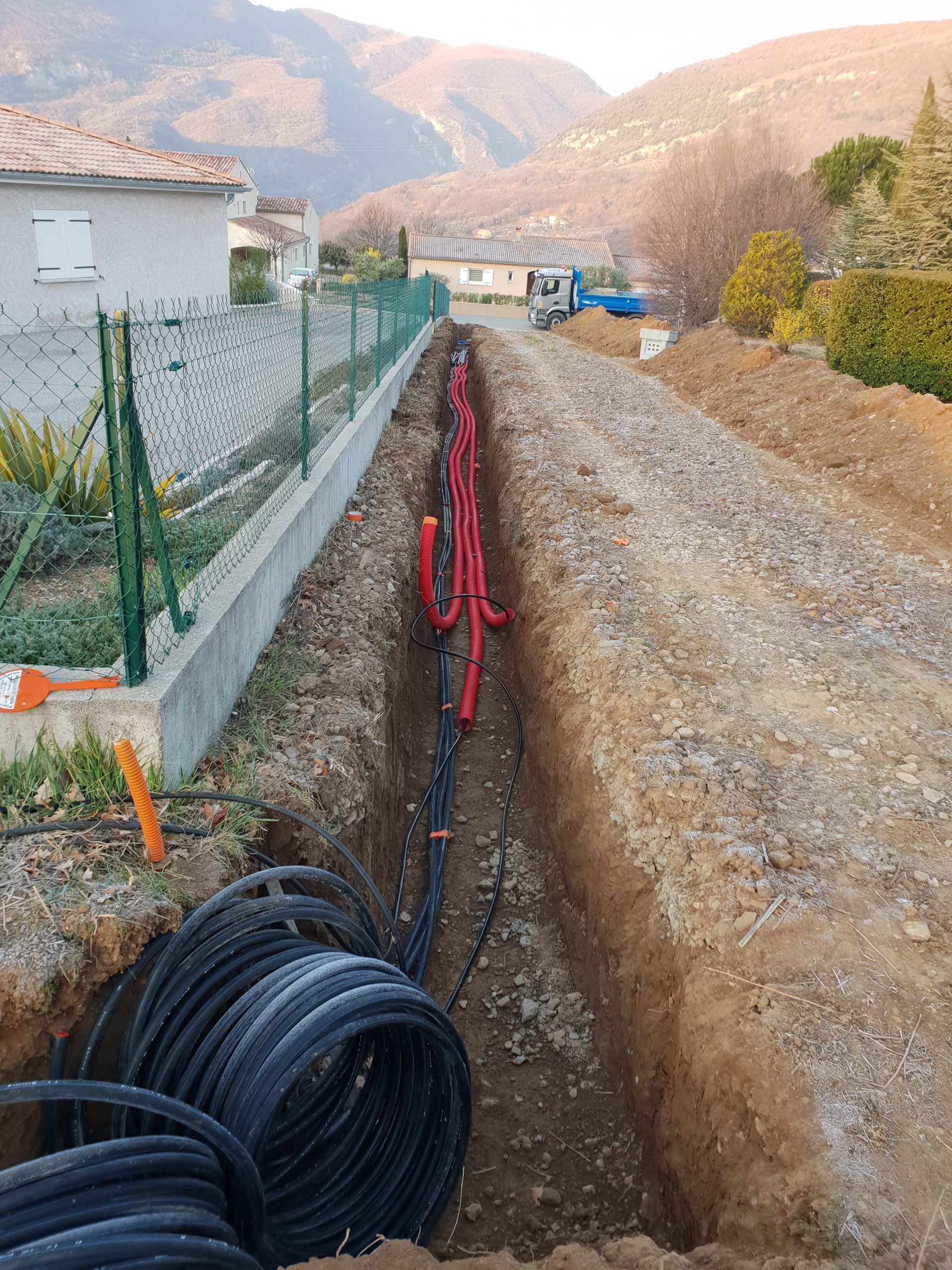 Création de tranchée : travaux de VRD