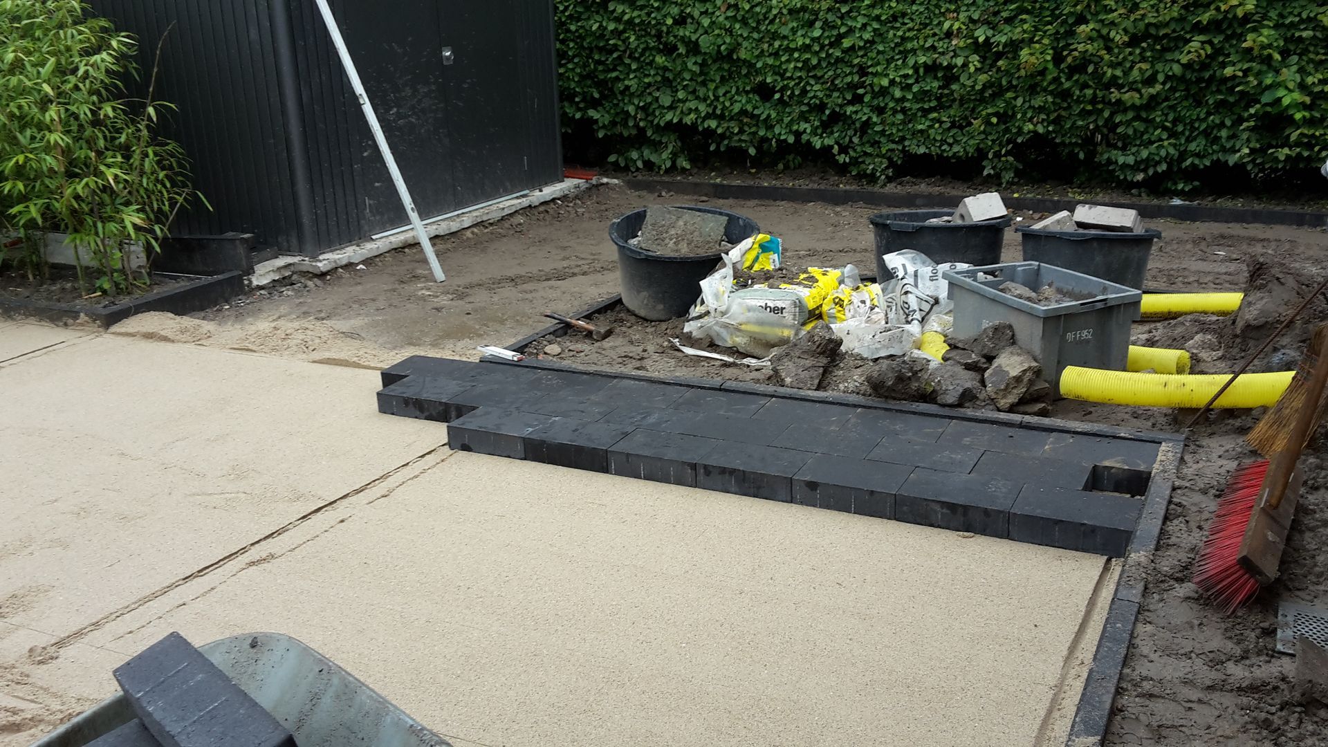 Volker Hahn Garten- und Landschaftsbau, Terrasse entsteht