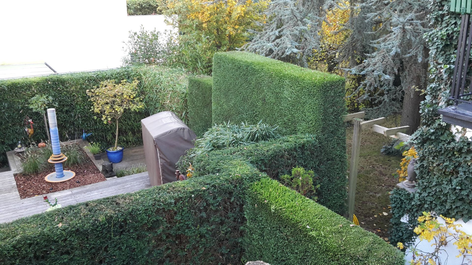 Volker Hahn Garten- und Landschaftsbau, Hecke und Grünanlage