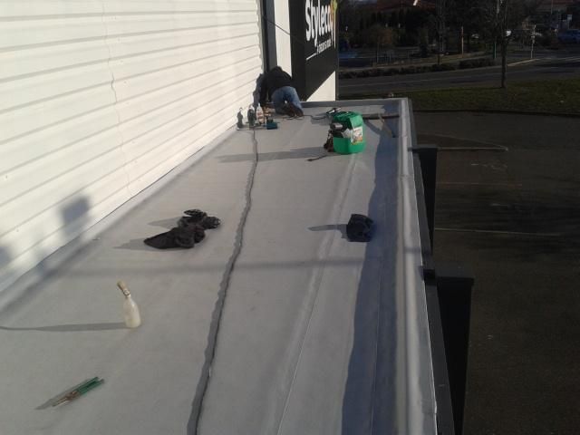 Étanchéité en cours de pose