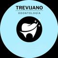 Logo de Trevijano Odontolog&iacute;a con diente blanco en c&iacute;rculo negro y fondo celeste.