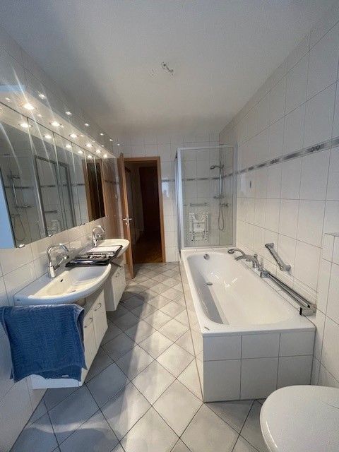 Vorher-Beispielbild barrierefreier Badumbau