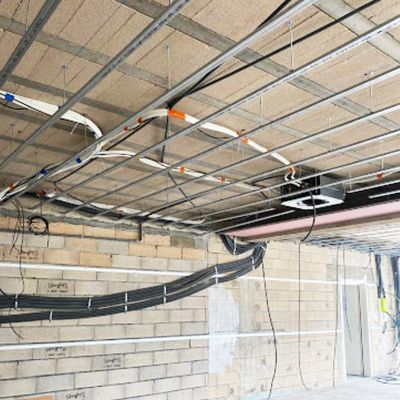 Photo d'un système de climatisation intérieur réalisée par EMS Climatisation Plomberie 