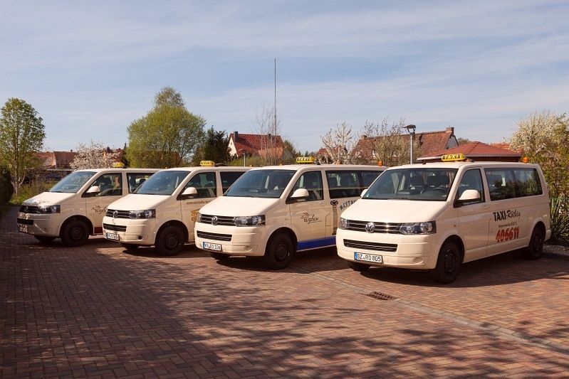 Taxen auf einen Parkplatz