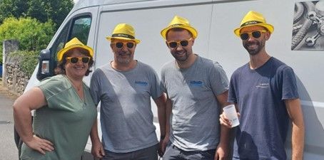 Plusieurs unités extérieures de climatisation réversible