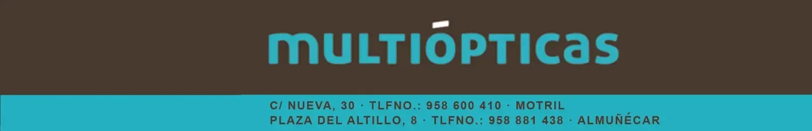 Logotipo de MULTIÓPTICAS en color turquesa sobre una pancarta negra y verde azulada con texto pequeño debajo.
