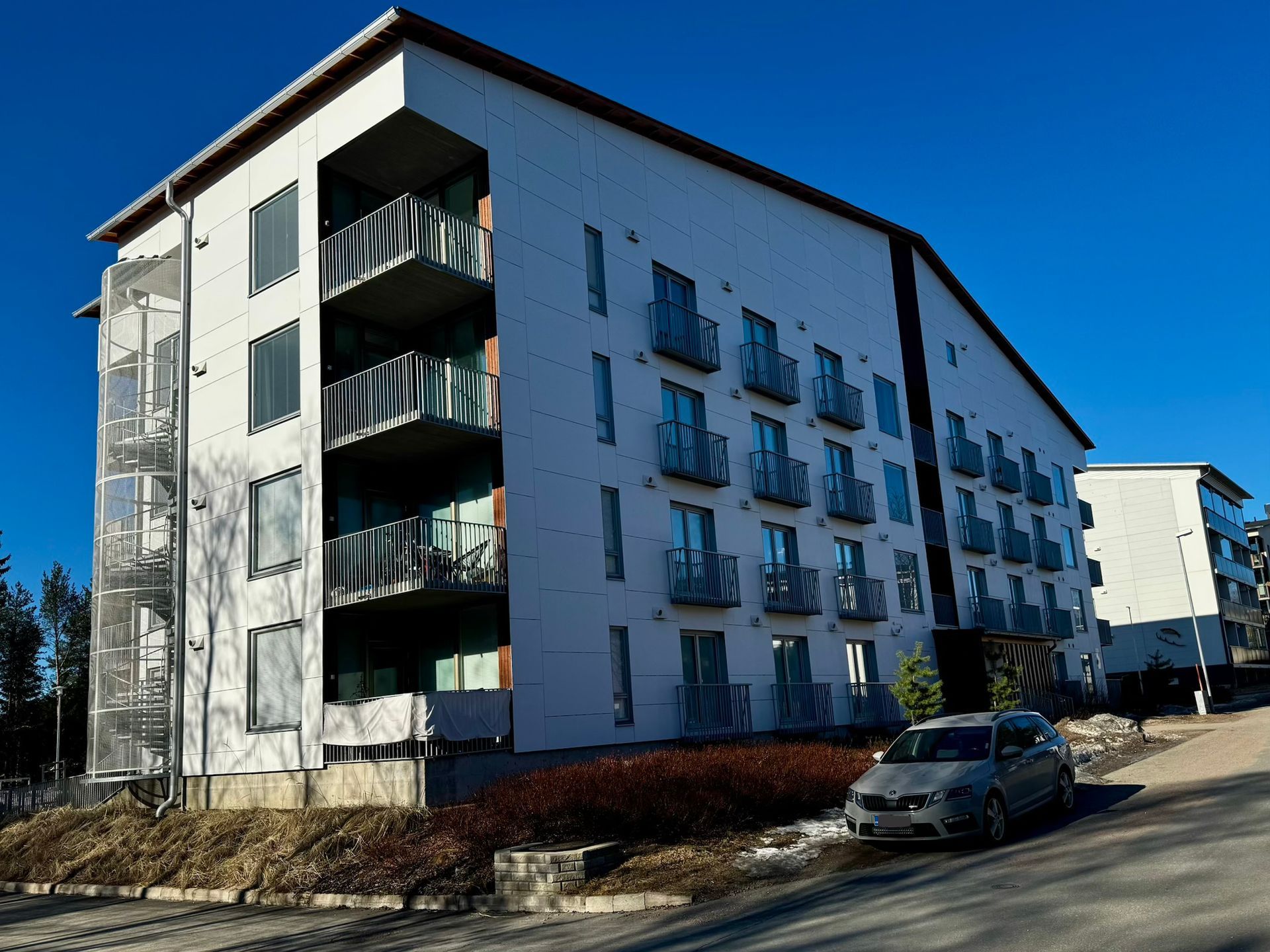 Väinämöisentie 11-13, 1h+kk+rp, 27,0 m², 1.6.2026