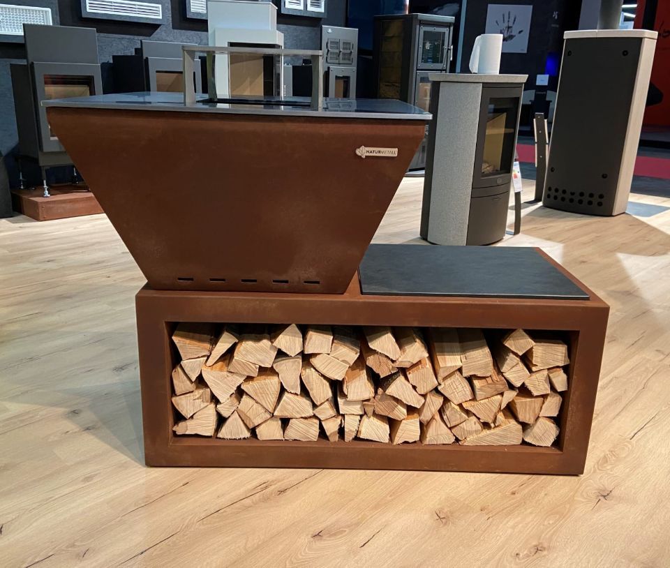 Naturmetall-Grill-Kubus