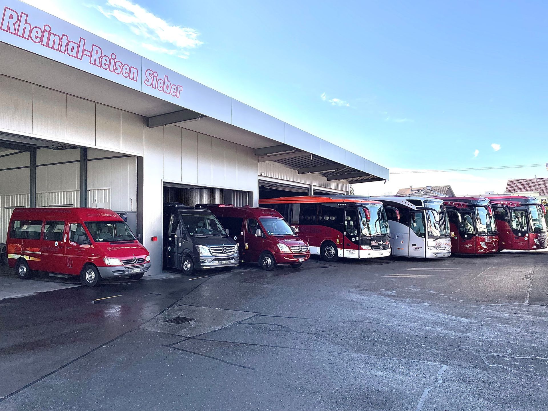 Mercedes-Benz Komfortfernreisecar - Rheintal-Reisen Sieber