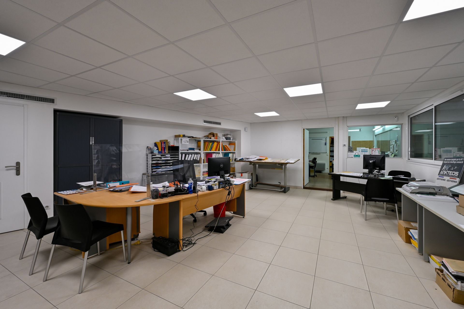 Vu d'ensemble des bureaux de l'entreprise