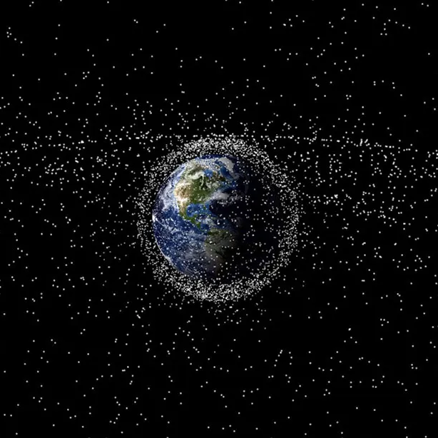 هل سبق وأن تساءلتم عن المهام الفضائیة أو المرکبات التي انتهی دورها وبقیت آثارها بالمدار ؟