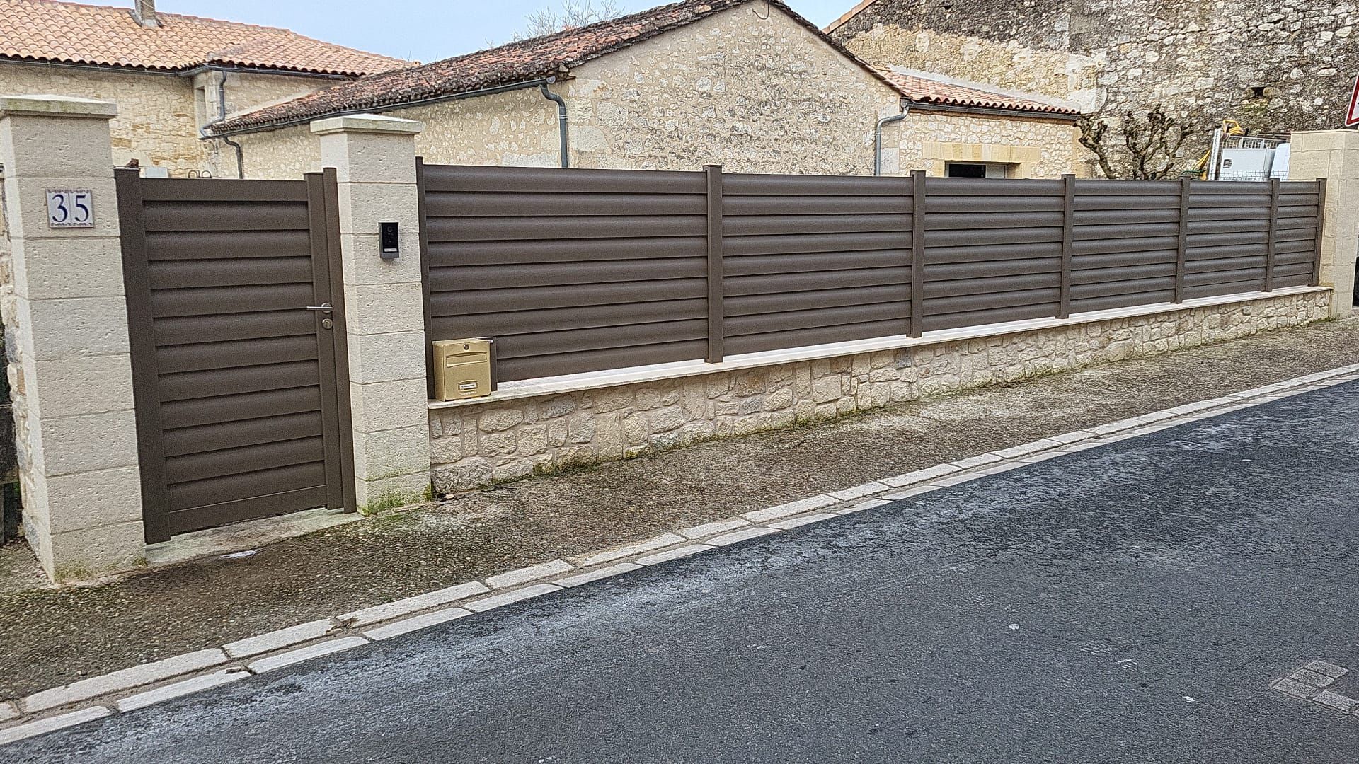 Clôture pleine somport aluminium