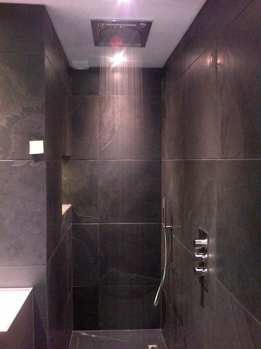 Douche à l'italienne