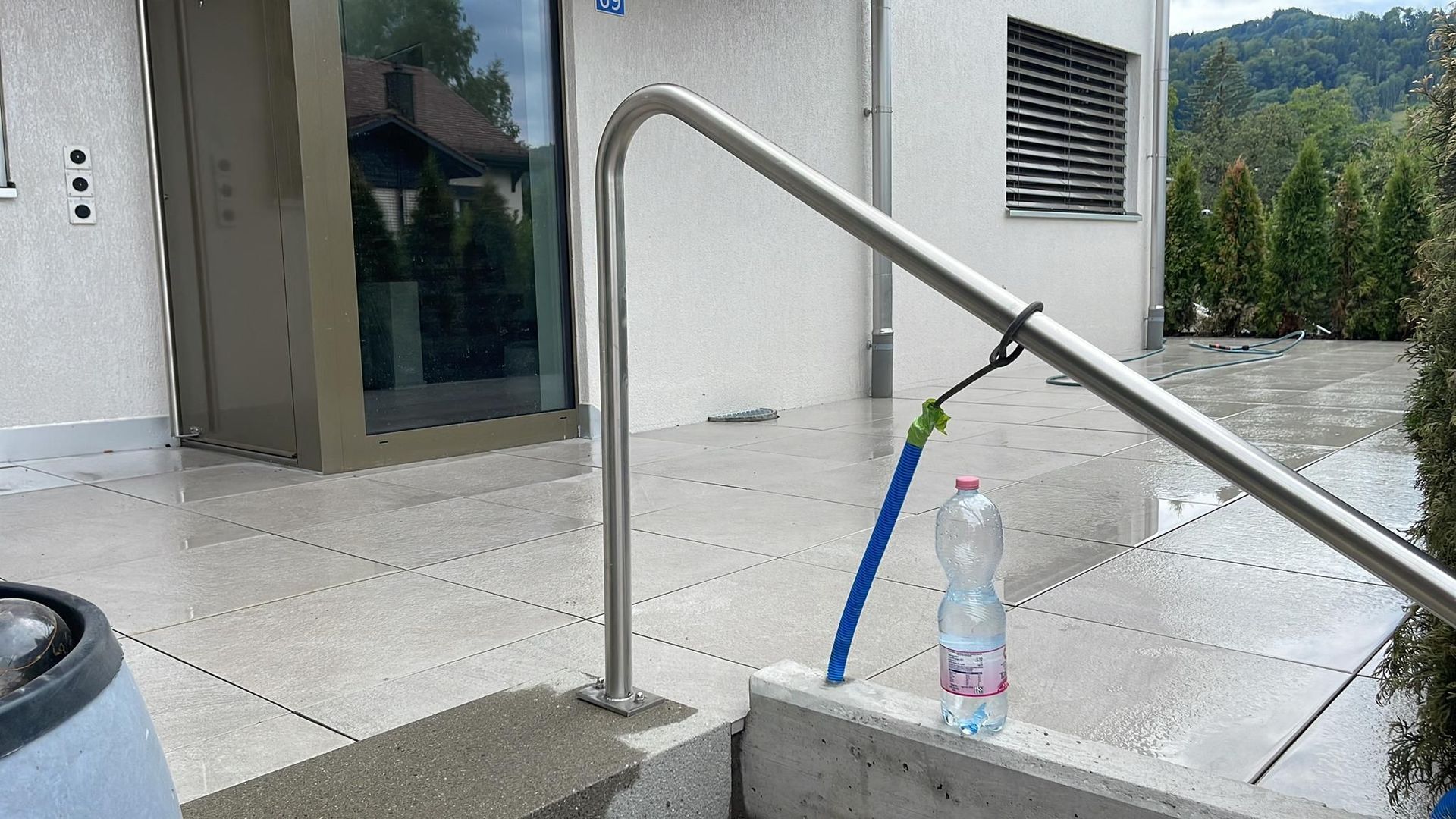 Terrasse, die von der Cammardella GmbH gestaltet wurde