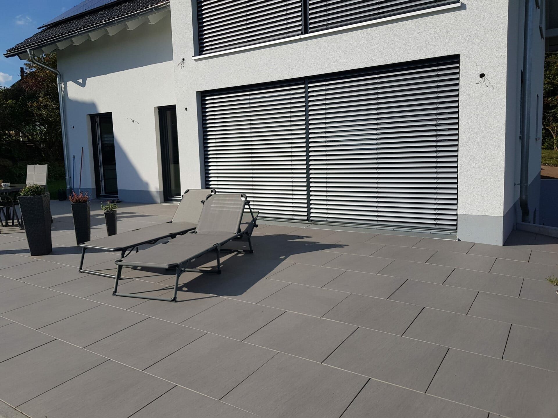 Einfamilienhaus mit Keller u. Garage - Bild 2