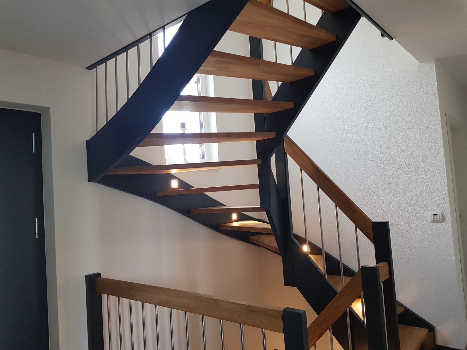 Einfamilienhaus mit Keller u. Garage - Bild 6