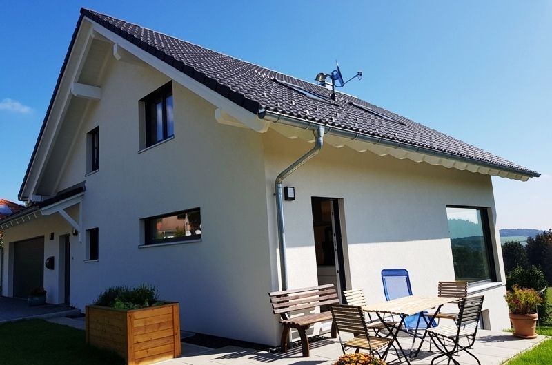 Einfamilienhaus mit Garage - Bild 2