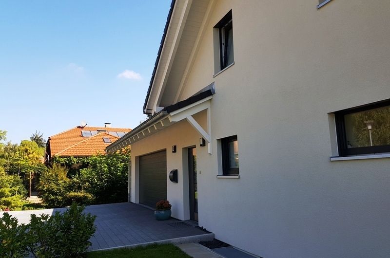 Einfamilienhaus mit Garage - Bild 3