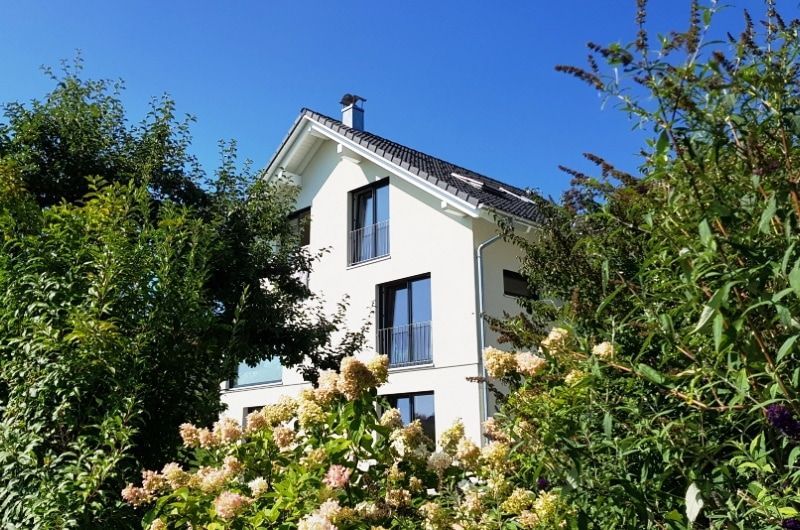 Einfamilienhaus mit Garage - Bild 4