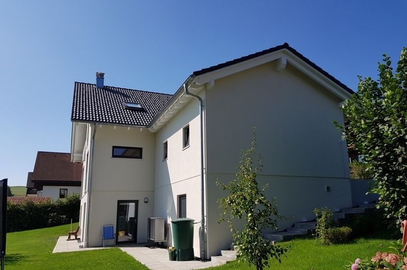 Einfamilienhaus mit Garage - Bild 5