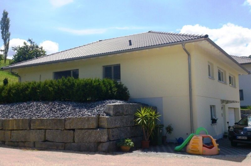 Holzhaus in toller Lage - Bild 3