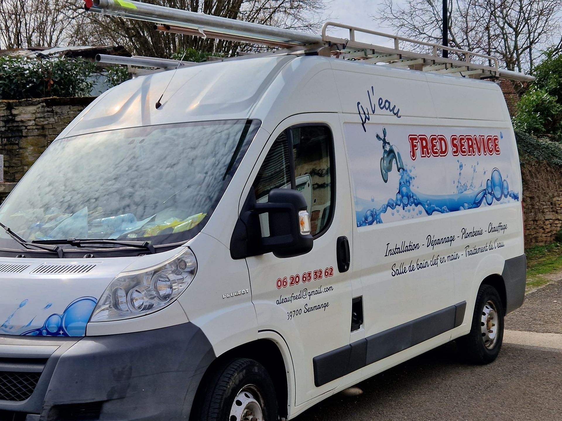 Camion société A L'Eau Fred Service