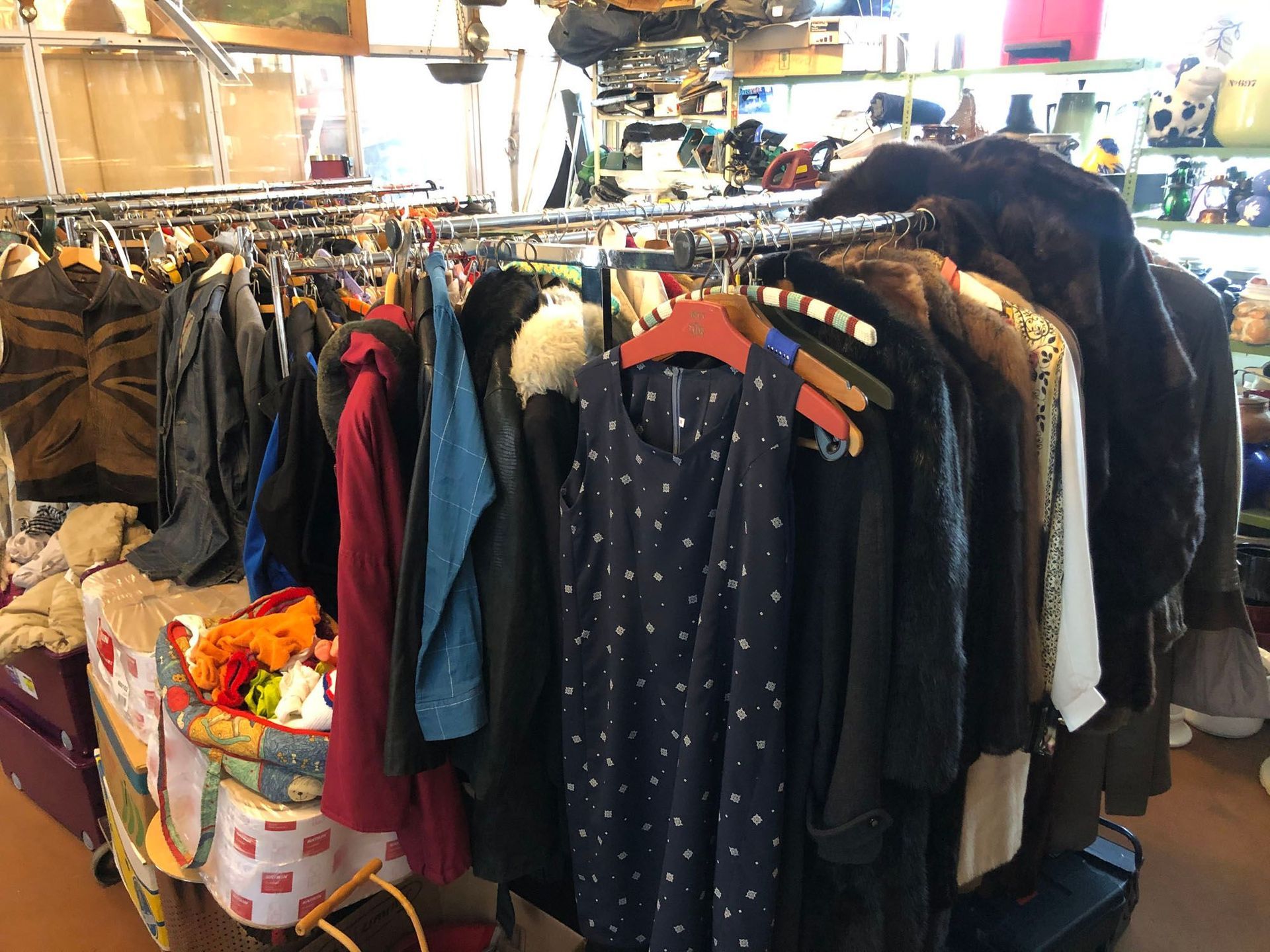 Kleidung | Brockenstube Bubendorf | Secondhand, Gebrauchtware, Räumung, Entsorgung | Liestal