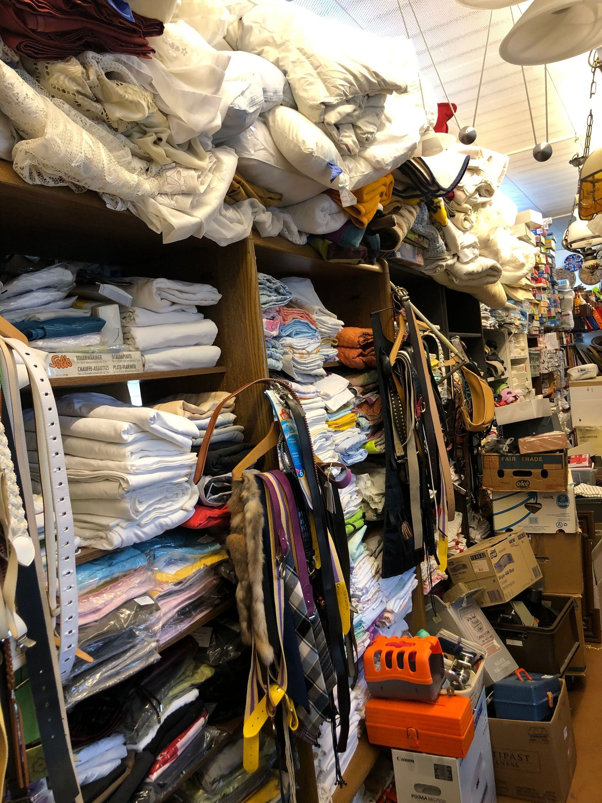 Wäsche | Brockenstube Bubendorf | Secondhand, Gebrauchtware, Räumung, Entsorgung | Liestal